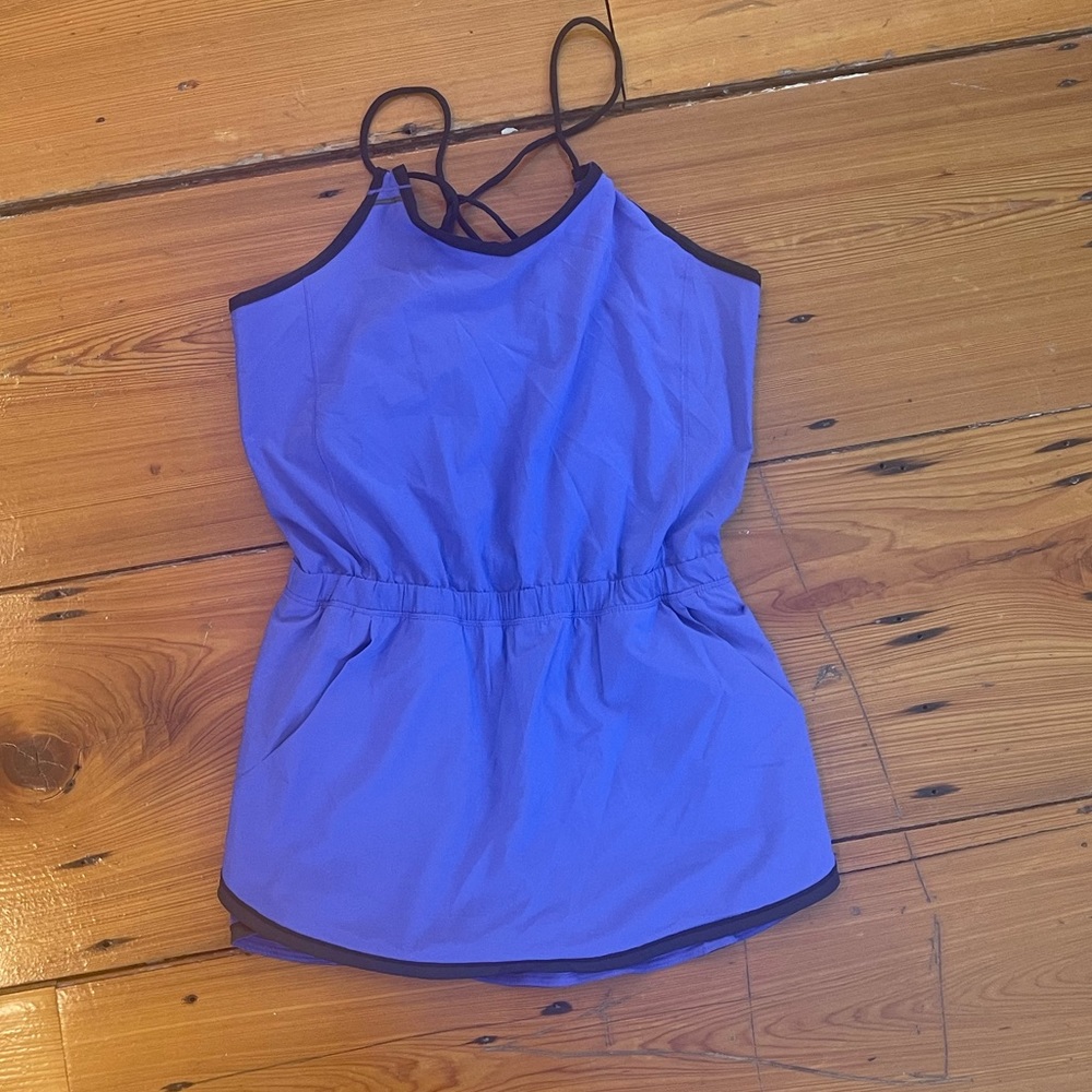 Lululemon running onesie size 6